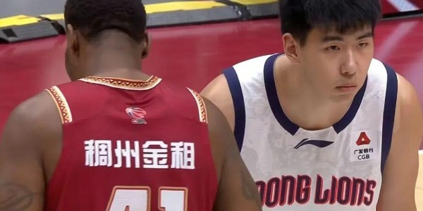 浙江男篮完胜广州，吴前11+5三外援爆发，徐昕13分6封盖