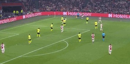 世界杯比赛直播平台-【欧冠】罗伊斯乌龙阿莱2传1射 阿贾克斯4球屠多特