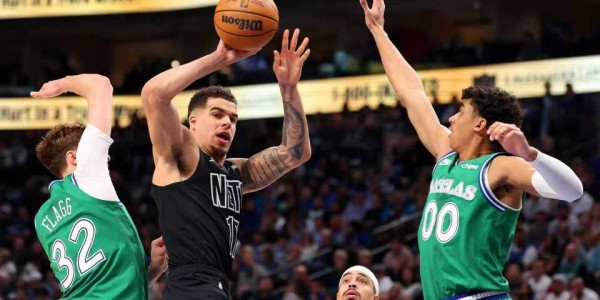 世界杯手机观看软件-弗拉格27+5+5受伤惊魂独行侠双杀篮网 波特28+9克莱18+6三分