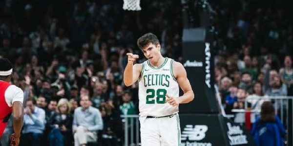 世界杯比赛直播平台-又爆一个！单场轰下18分16篮板3抢断，28顺位啊，绿军眼光真毒辣