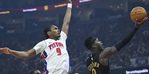 世界杯客户端安装包-有哈登无米球：骑士也能赢活塞？